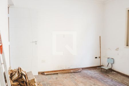 Casa para alugar com 320m², 4 quartos e 8 vagasSuíte 2