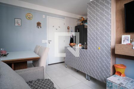 Sala de apartamento para alugar com 2 quartos, 40m² em Vila Sílvia, São Paulo