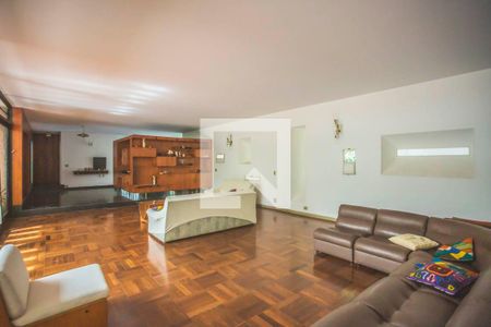 Sala de Estar de casa de condomínio para alugar com 3 quartos, 600m² em Planalto Paulista, São Paulo