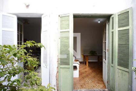 Varanda de casa à venda com 5 quartos, 260m² em Vila Mariana, São Paulo