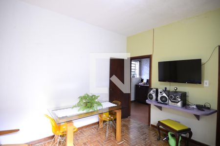 Sala de casa à venda com 5 quartos, 260m² em Vila Mariana, São Paulo