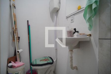 Banheiro de kitnet/studio à venda com 1 quarto, 36m² em Feitoria, São Leopoldo