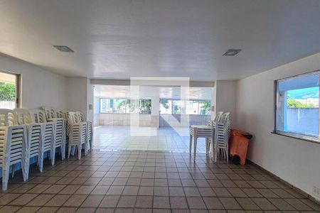 Apartamento para alugar com 60m², 2 quartos e 1 vagaÁrea comum - Salão de festas