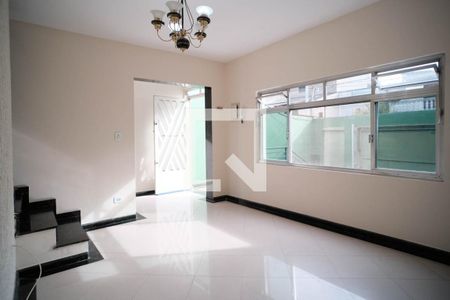 Sala de casa à venda com 4 quartos, 240m² em Vila Pierina, São Paulo