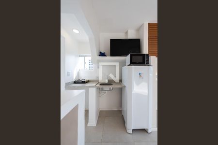 Cozinha de kitnet/studio para alugar com 1 quarto, 21m² em Centro, Santos
