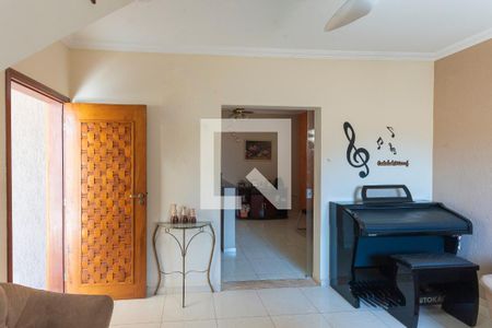 Sala de Estar de casa à venda com 4 quartos, 184m² em Parque Fazendinha, Campinas