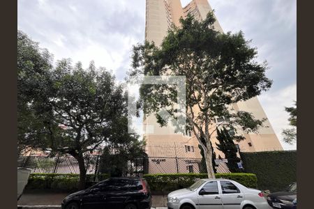 Apartamento à venda com 62m², 3 quartos e 1 vaga Apartamento à venda com 62m², 3 quartos e 1 vagaFachada