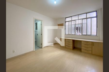 Suíte  de apartamento à venda com 2 quartos, 110m² em Icaraí, Niterói