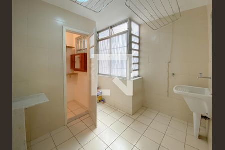 Apartamento à venda com 110m², 3 quartos e 1 vaga Apartamento à venda com 110m², 3 quartos e 1 vagaÁrea de Serviço
