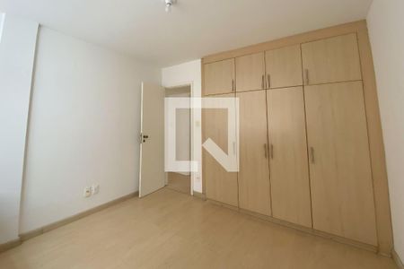 Apartamento à venda com 110m², 3 quartos e 1 vaga Apartamento à venda com 110m², 3 quartos e 1 vagaQuarto 2