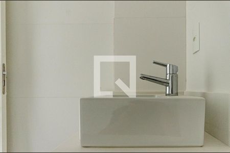 Apartamento para alugar com 165m², 3 quartos e 2 vagas Apartamento para alugar com 165m², 3 quartos e 2 vagasDetalhe Banheiro da Suíte 1