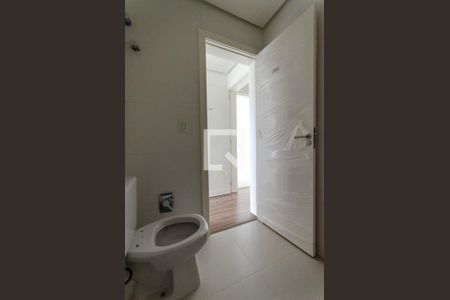 Apartamento para alugar com 165m², 3 quartos e 2 vagas Apartamento para alugar com 165m², 3 quartos e 2 vagasBanheiro da Suíte 1