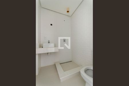 Apartamento para alugar com 165m², 3 quartos e 2 vagas Apartamento para alugar com 165m², 3 quartos e 2 vagasBanheiro da Suíte 1