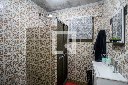 Casa à venda com 180m², 2 quartos e 1 vagaBanheiro 