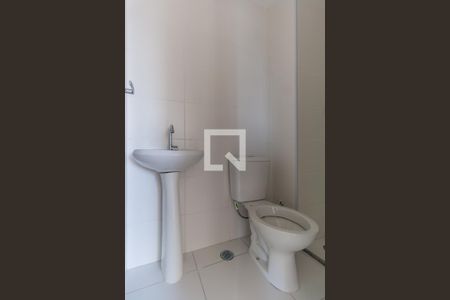 Apartamento para alugar com 33m², 2 quartos e sem vaga Apartamento para alugar com 33m², 2 quartos e sem vagaBanheiro