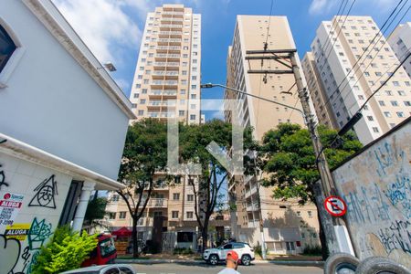 Apartamento para alugar com 33m², 2 quartos e sem vaga Apartamento para alugar com 33m², 2 quartos e sem vagaFachada