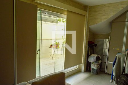 Casa de condomínio à venda com 134m², 3 quartos e 2 vagasGaragem