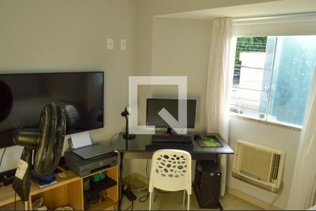 Casa de condomínio à venda com 134m², 3 quartos e 2 vagasQuarto 1