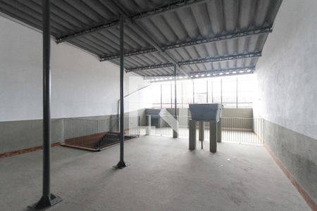 Casa à venda com 368m², 3 quartos e 2 vagasTerraço