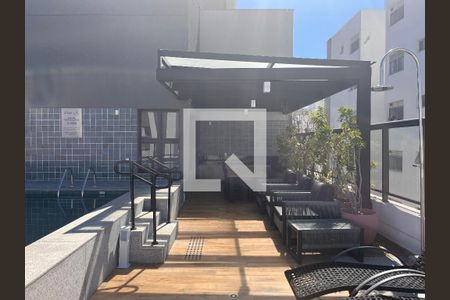 Apartamento para alugar com 18m², 1 quarto e sem vagaÁrea comum - Piscina