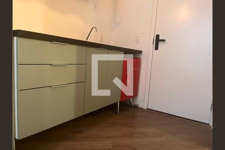 Cozinha de apartamento para alugar com 1 quarto, 18m² em Perdizes, São Paulo