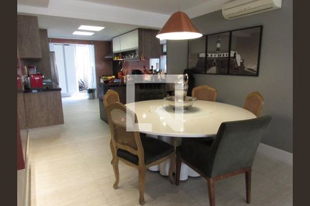 Sala de apartamento à venda com 4 quartos, 142m² em Paraíso do Morumbi, São Paulo