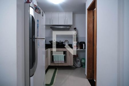 Corredor  de apartamento à venda com 2 quartos, 39m² em Cidade Patriarca, São Paulo