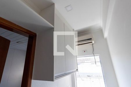 Apartamento para alugar com 17m², 1 quarto e sem vaga Apartamento para alugar com 17m², 1 quarto e sem vagaCozinha - Armários