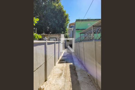 Casa para alugar com 60m², 2 quartos e sem vagaCorredor de Acesso ao imóvel