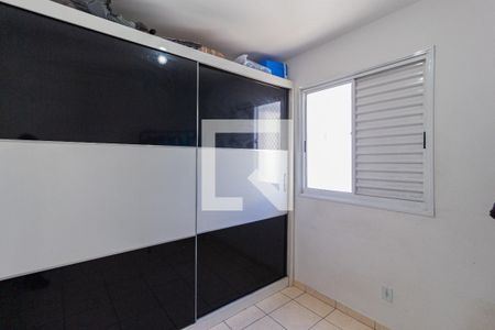 Quarto 1 de apartamento à venda com 2 quartos, 49m² em Quitaúna, Osasco
