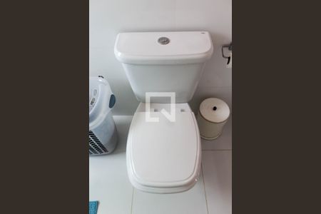 Casa à venda com 150m², 3 quartos e 4 vagas Casa à venda com 150m², 3 quartos e 4 vagasBanheiro da Suíte 3