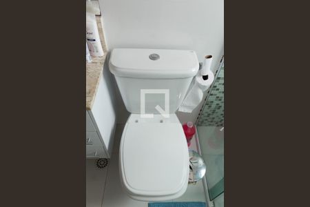 Casa à venda com 150m², 3 quartos e 4 vagas Casa à venda com 150m², 3 quartos e 4 vagasBanheiro da Suíte 1