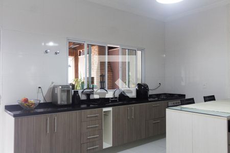 Casa à venda com 150m², 3 quartos e 4 vagas Casa à venda com 150m², 3 quartos e 4 vagasCozinha