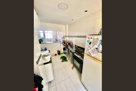 Apartamento à venda com 74m², 2 quartos e 1 vagaCozinha