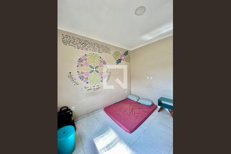 Apartamento à venda com 74m², 2 quartos e 1 vagaQuarto 2