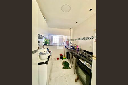 Apartamento à venda com 74m², 2 quartos e 1 vagaCozinha