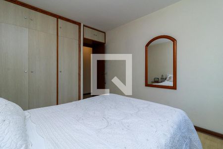 Apartamento à venda com 181m², 4 quartos e 2 vagasQuarto 3