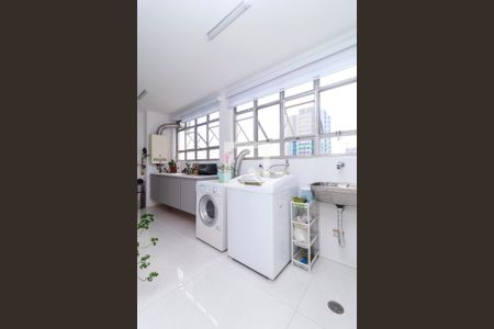 Apartamento à venda com 181m², 4 quartos e 2 vagasÁrea de Serviço