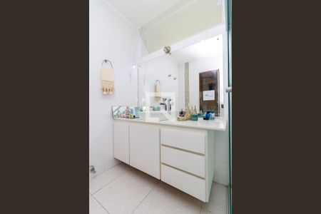 Apartamento à venda com 181m², 4 quartos e 2 vagasSuíte - Banheiro