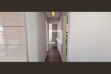 Corredor de apartamento à venda com 2 quartos, 63m² em Continental, Osasco