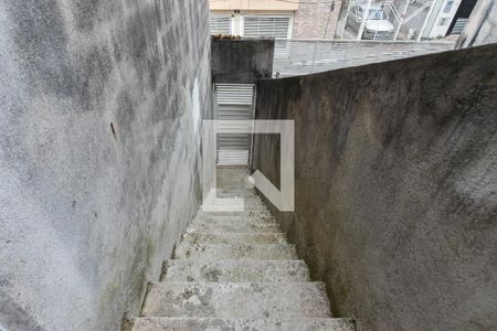 Casa à venda com 150m², 3 quartos e 4 vagas Casa à venda com 150m², 3 quartos e 4 vagasEscada / Entrada