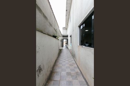 Casa à venda com 150m², 3 quartos e 4 vagas Casa à venda com 150m², 3 quartos e 4 vagasCorredor