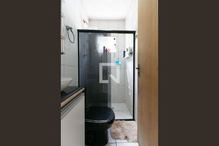 Casa à venda com 150m², 3 quartos e 4 vagas Casa à venda com 150m², 3 quartos e 4 vagasBanheiro 2