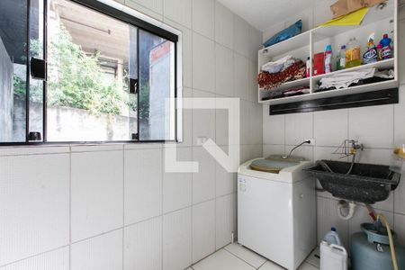 Casa à venda com 150m², 3 quartos e 4 vagas Casa à venda com 150m², 3 quartos e 4 vagasÁrea de Serviço
