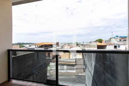 Casa à venda com 150m², 3 quartos e 4 vagas Casa à venda com 150m², 3 quartos e 4 vagasVaranda da Suíte