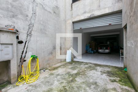 Casa à venda com 150m², 3 quartos e 4 vagas Casa à venda com 150m², 3 quartos e 4 vagasGaragem