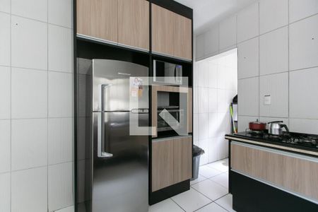 Casa à venda com 150m², 3 quartos e 4 vagas Casa à venda com 150m², 3 quartos e 4 vagasCozinha - Armários