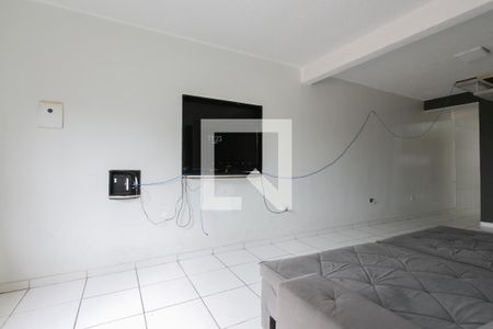 Sala de casa à venda com 3 quartos, 150m² em Jardim Pedro José Nunes, São Paulo