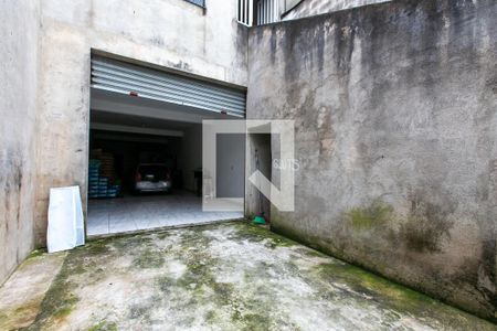 Casa à venda com 150m², 3 quartos e 4 vagas Casa à venda com 150m², 3 quartos e 4 vagasGaragem
