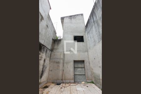 Casa à venda com 150m², 3 quartos e 4 vagas Casa à venda com 150m², 3 quartos e 4 vagasQuintal